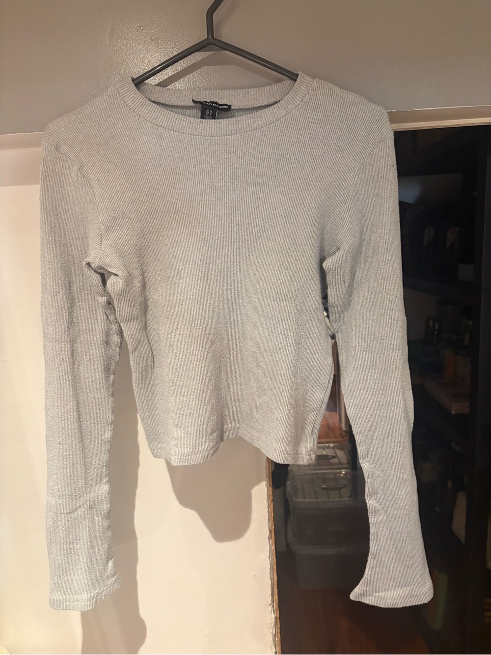 PrettyLittleThing Light Gray Ribbed Long Sleeve Top